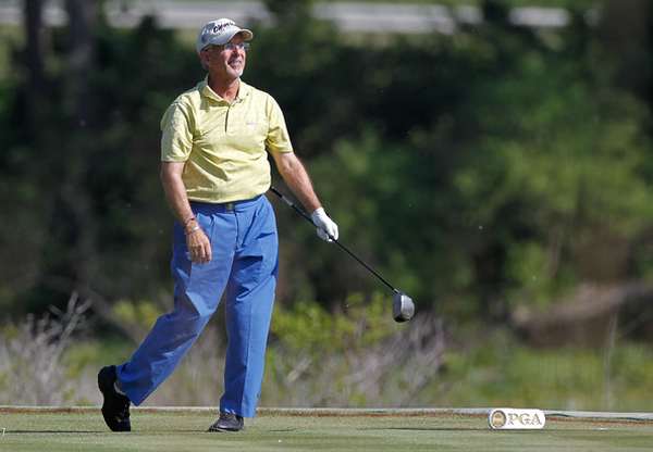 Pete+Oakley+73rd+Senior+PGA+Championship Luật golf ở các giải đấu năm 2012 