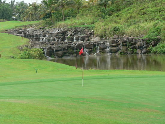 bay nuoc 1 Golf rules: Bẫy nước trong đánh golf