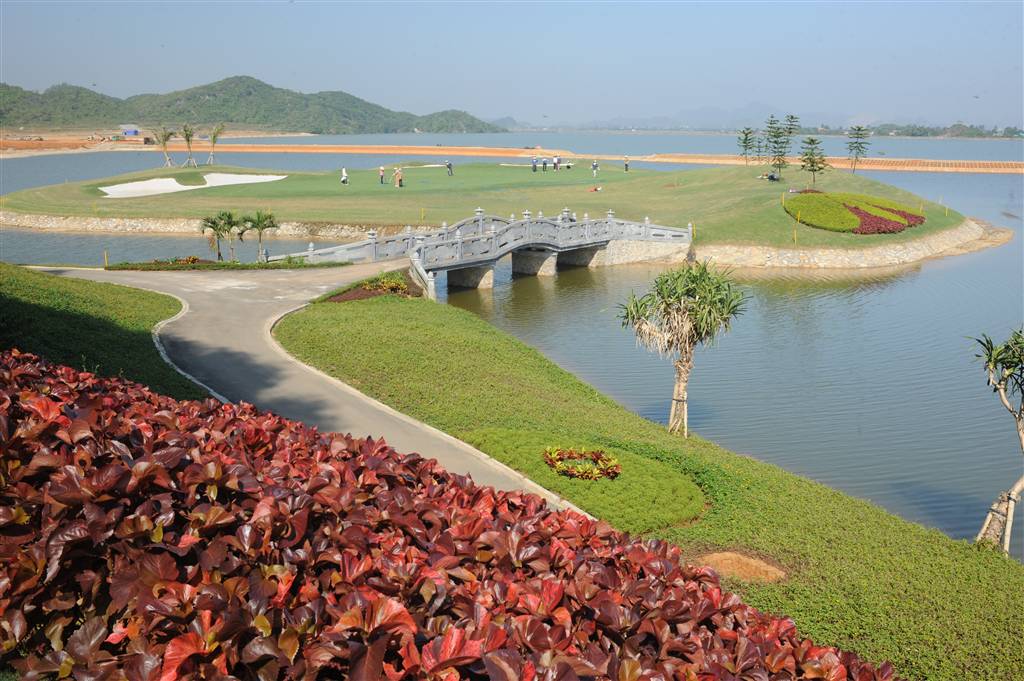 resized DSC 2420 Sân chơi golf Hoàng Gia – Điểm hẹn Golfer giữa cố đô Hoa Lư