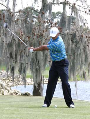 tiger wood 2009 3 Cách đánh Swing của Tiger Woods đã thay đổi thế nào? (phần 2)