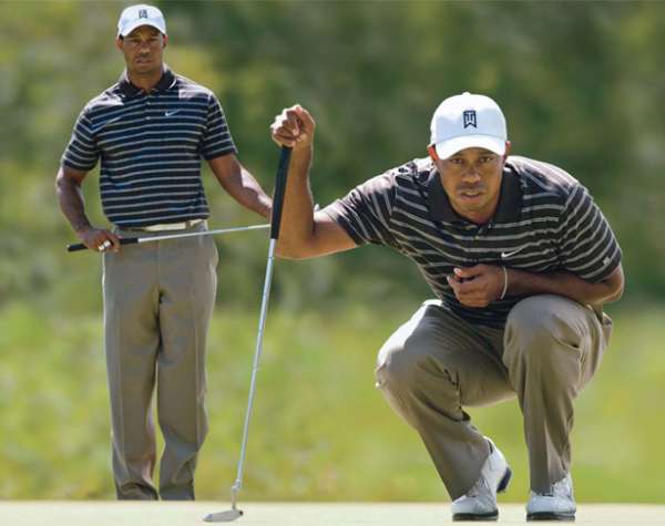 tiger putt Bí quyết của Tiger Woods: Đọc và nhớ green  khi đánh Golf