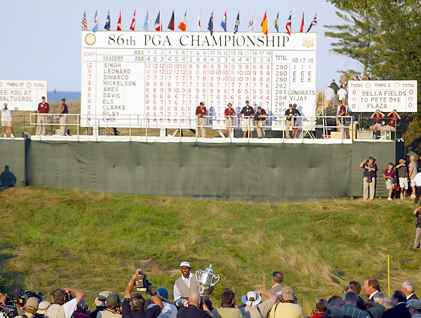 vijay singh2 04pga 600x454 Sân chơi golf : PGA Championship 2010 – Whistling Straits Golf Course