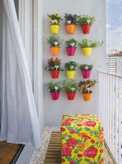 small balcony design ideas 45 Gợi ý mẫu thiết kế không gian ban công nhỏ tuyệt đẹp cho nhà phố